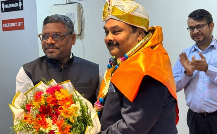 NMDC Director Commercial visits Donimalai